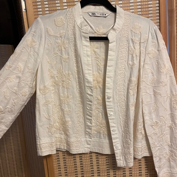 Zara Embroidered Overshirt - Picture 2 of 6